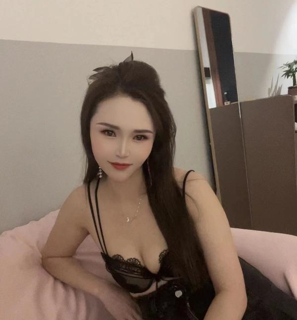欲求不满 泡泡