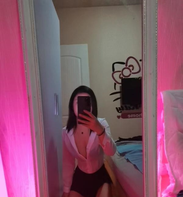 锦江区丰乳肥臀少妇