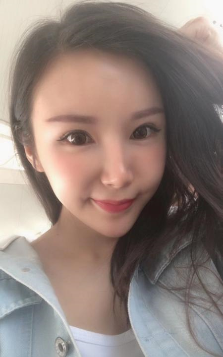 建邺奥体风骚小姐姐