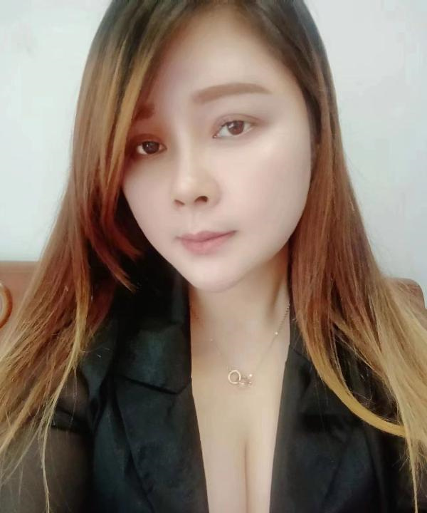 女友服务不错的妹子