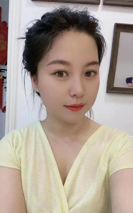 中项服务系美女