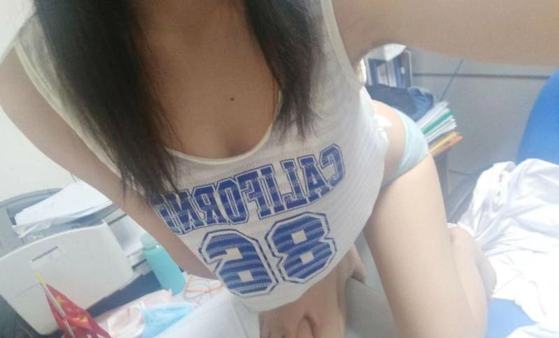 香洲大奶少妇