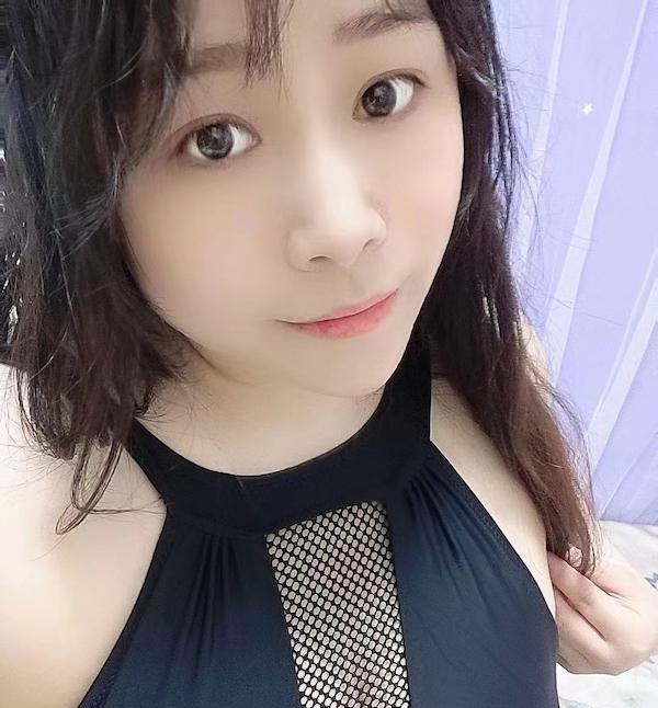 爆乳私约老师 小雨