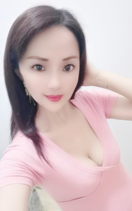 大奶梦雪