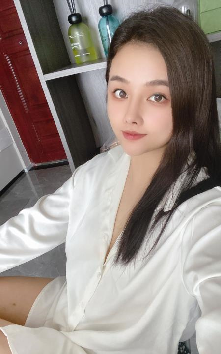 漂亮甜妹服务好