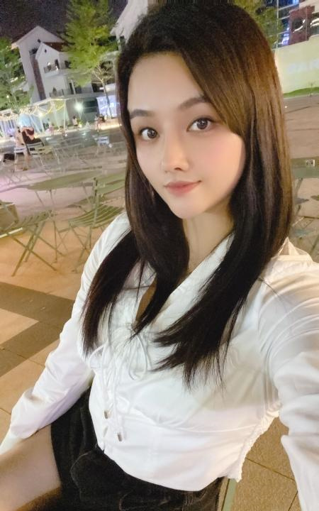 漂亮甜妹服务好