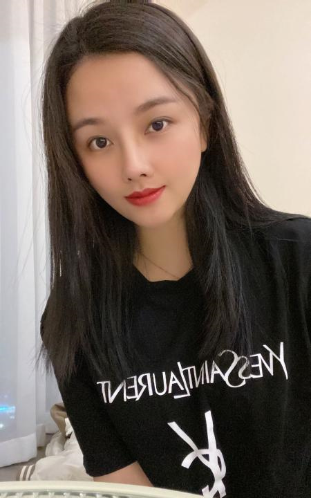 漂亮甜妹服务好
