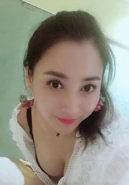 巨乳西湖区薇薇