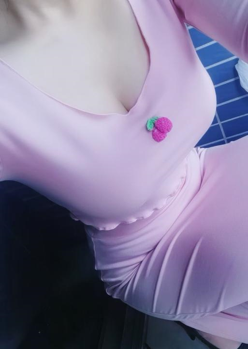 宝安流塘爆乳希思