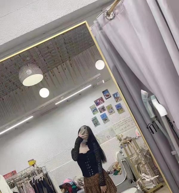 长腿美女洋洋