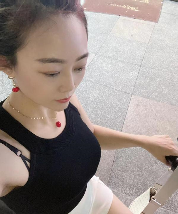 美腿环保老师 文文