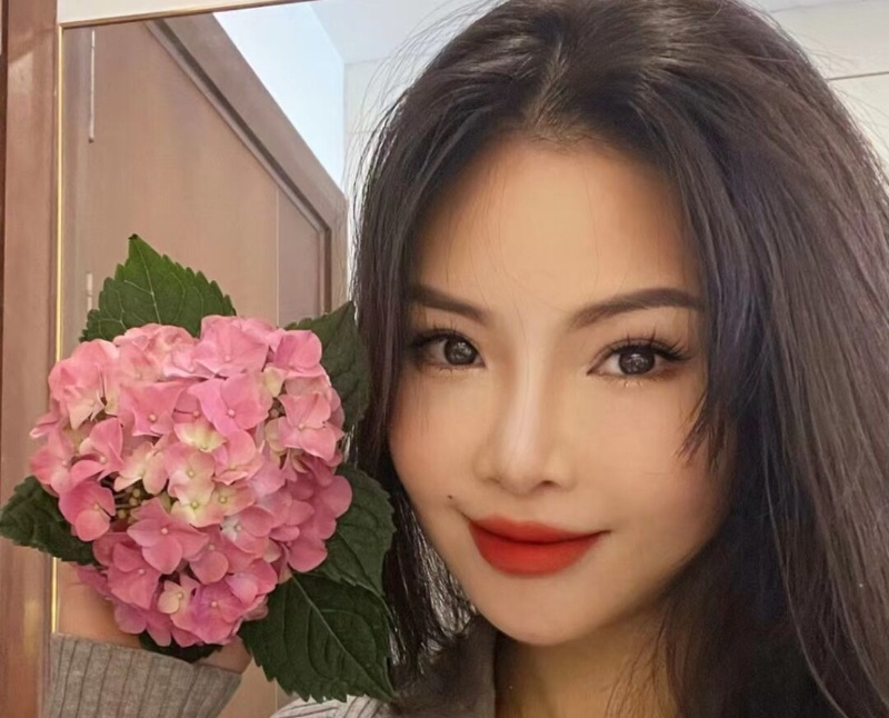 巨乳成熟少妇