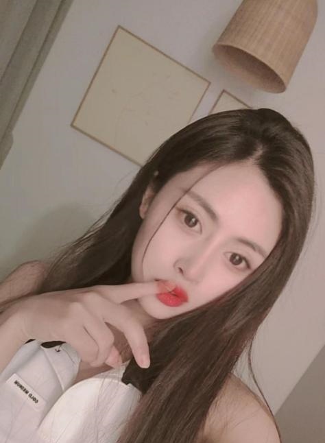 骨感美女小活