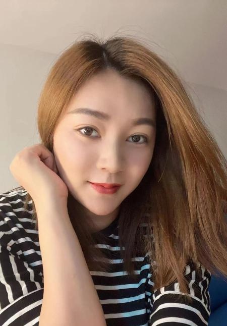 黑丝长腿老师 乐儿
