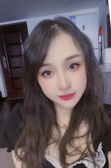 长腿妹子晚晴