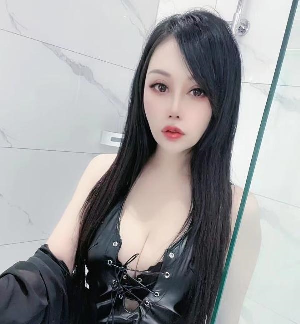 爆操服务型御姐