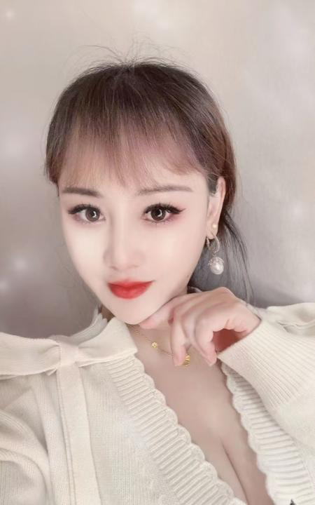 个人小少妇