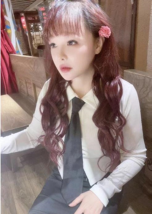 可以3P的奶兔妹
