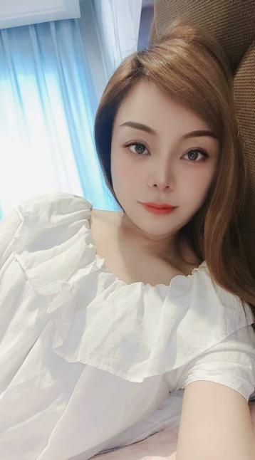 少妇小月