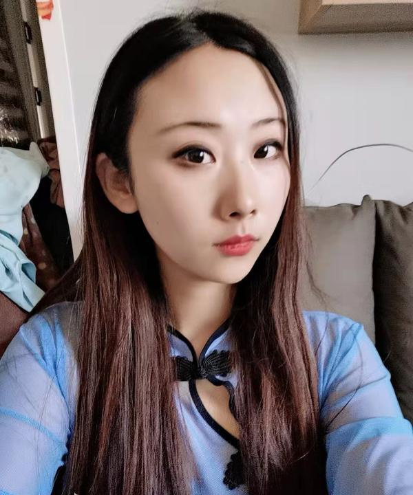 铁西滑翔大胸妹