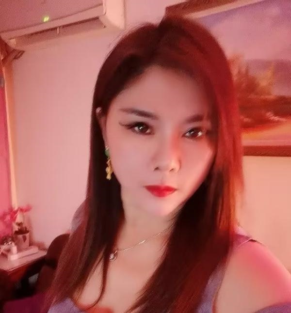 静安大奶毒龙熟女