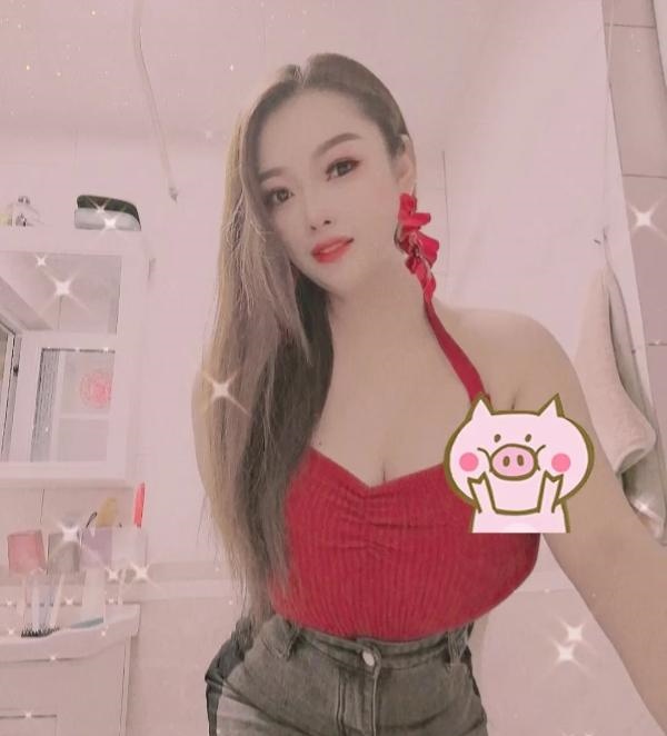 沙坪坝大胸妹