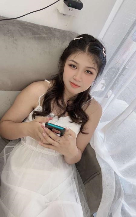 天河呆萌萌萌妹