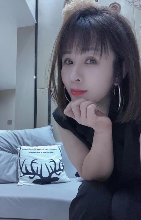 龙岗爱联少女