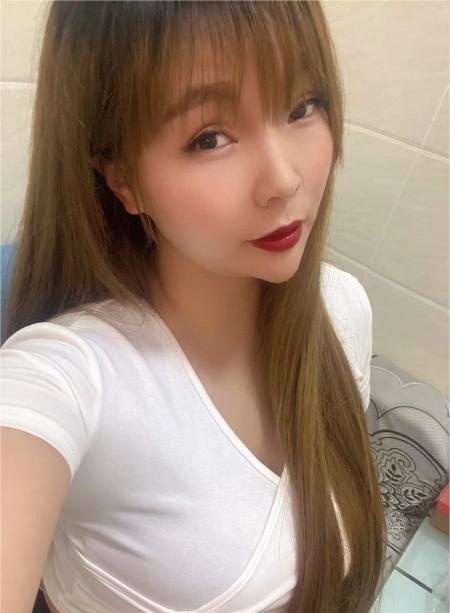 肉感美女兰岚