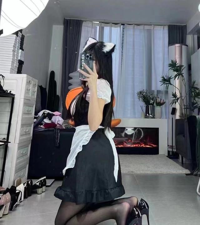 温柔美女梦美丽
