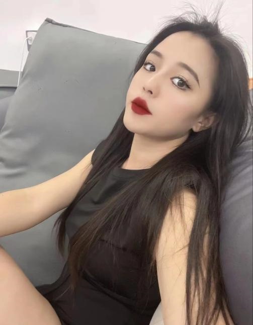 可甜可咸的欣欣老师