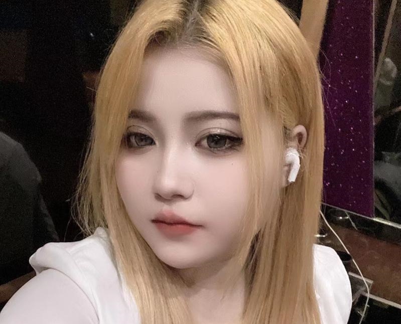 杭行荟可爱妹子