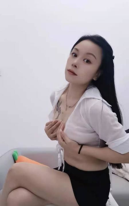 星光耀 舌吻少妇