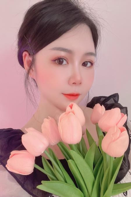 人美声甜炮架