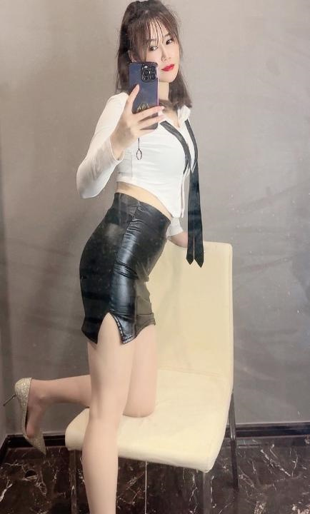 苏州 OL制服女