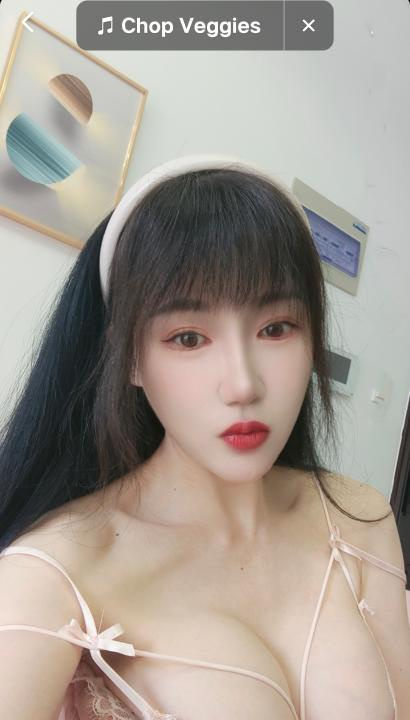 广州大奶牛小姐姐