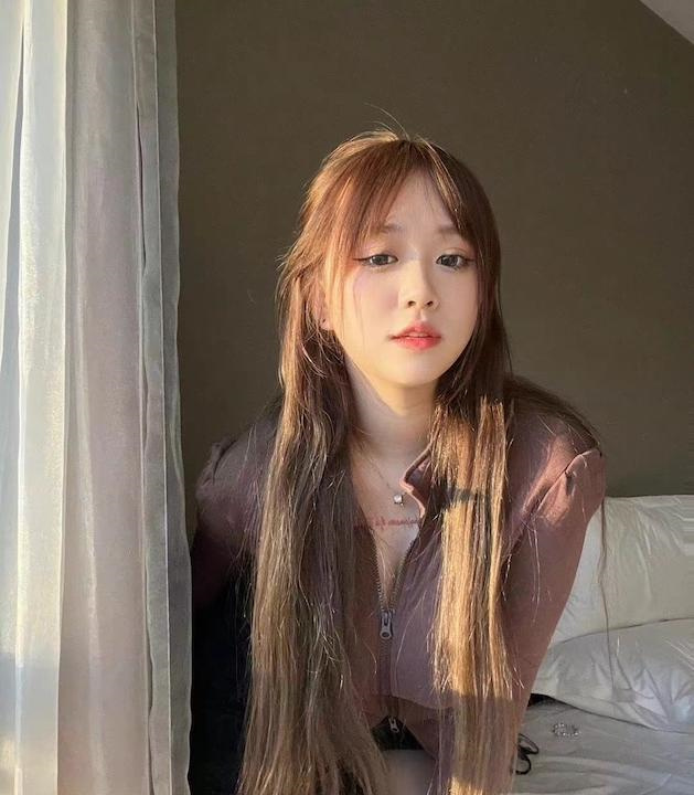美乳小姐姐 柒柒