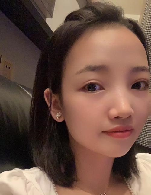女友式小姐姐