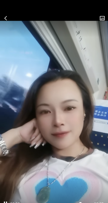 光谷小丽