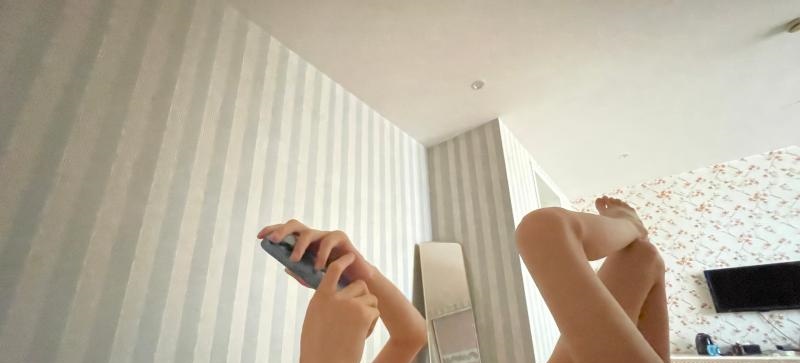成都嫩妹子果儿