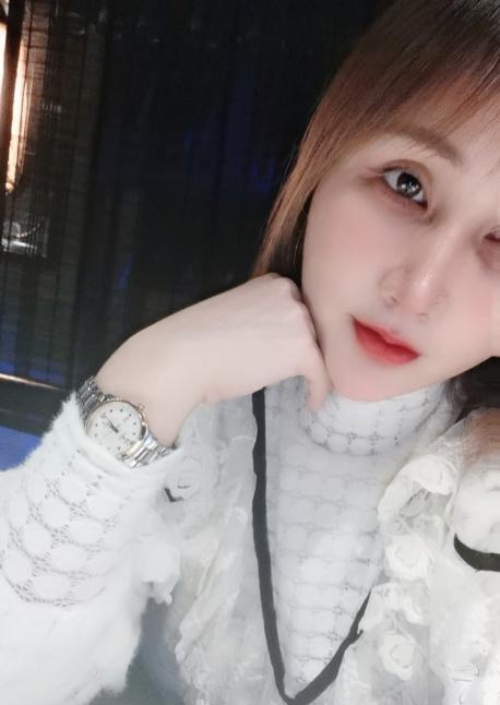 一个独特小骚货
