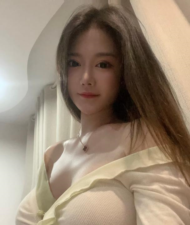 性感大奶少妇