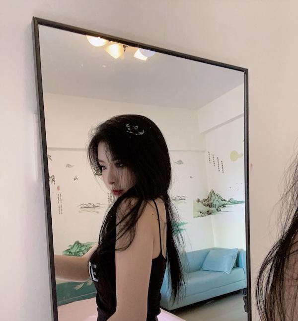 翘臀骚雯雯