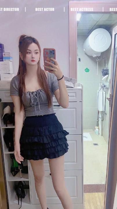 雨花小曼妮妹子
