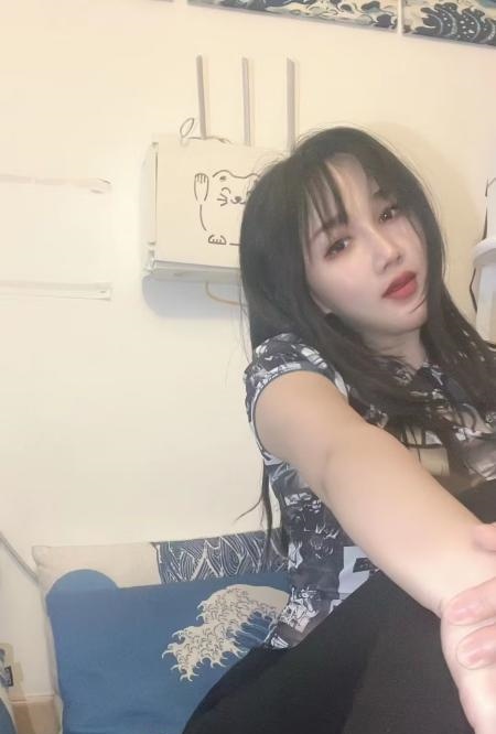 御姐奶斯