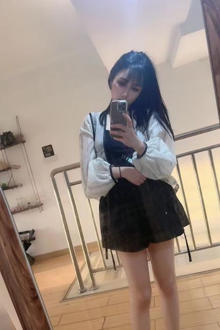 御姐奶斯