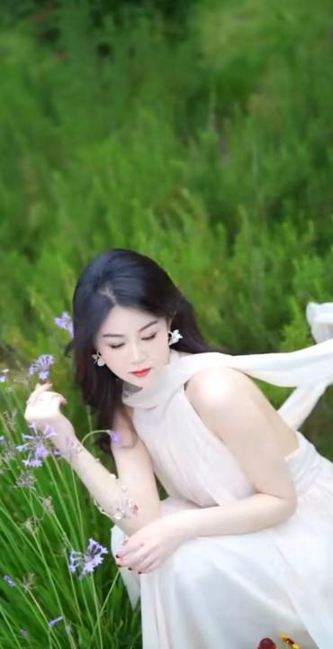 丰满性感熟女姐姐