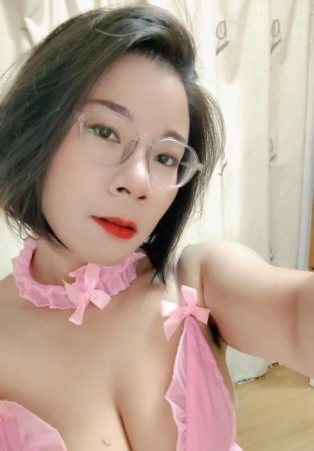 五塘广场少妇