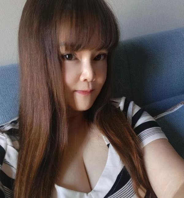 抓龙筋美少妇