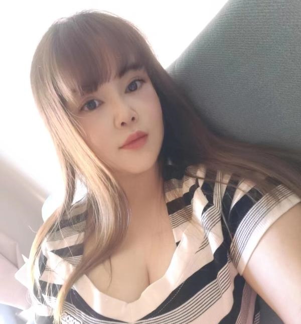 抓龙筋美少妇